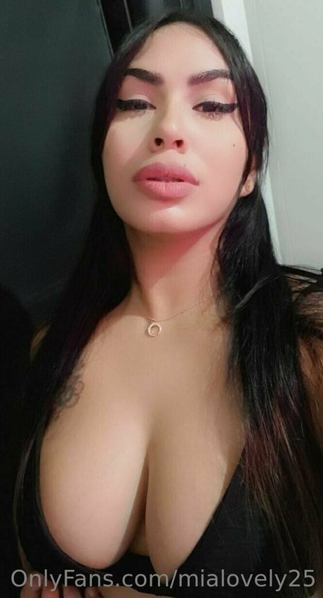 gummi-onlyfans kunst akt galerien