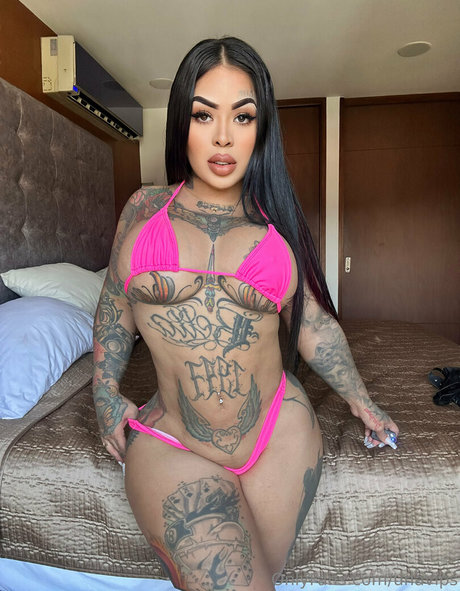 unterwasser-onlyfans schöne bild