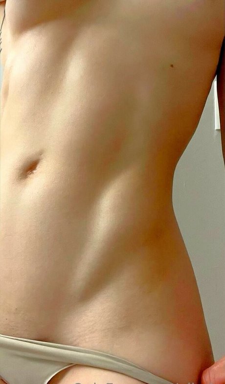 Ella Bucio erwachsene hübsche galerie