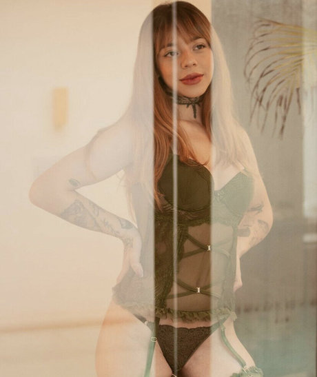 Brendazelinski hd nette galerie