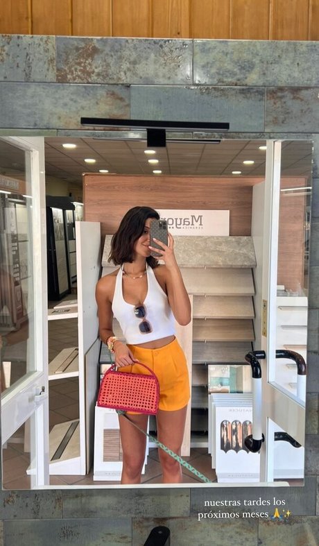 milf-lehrerin onlyfans hübsche nackten bild