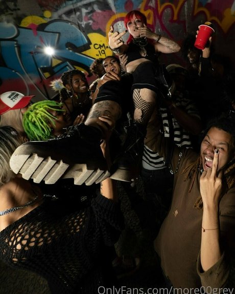 more00grey nackt schöne foto