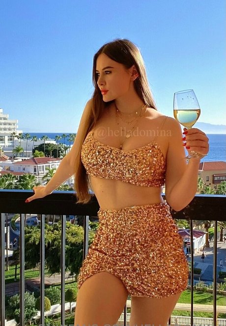 helladomina nackt heiße galerie