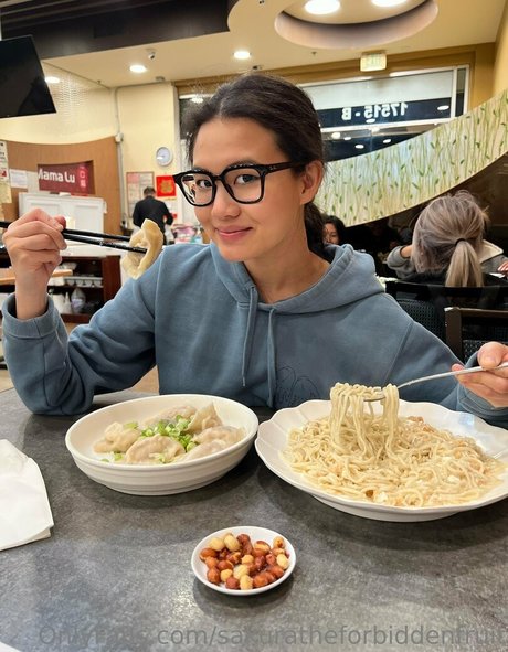 sakuratheforbiddenfruit perfekte bild