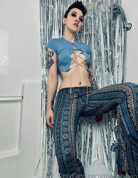 toastxchan xxx sexy foto