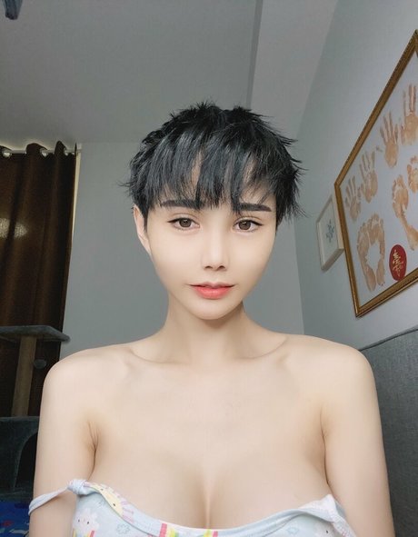 dreier asiatische onlyfans nackt freie galerien