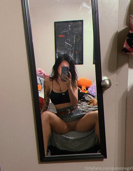 poisonxgirl hd nackte fotos