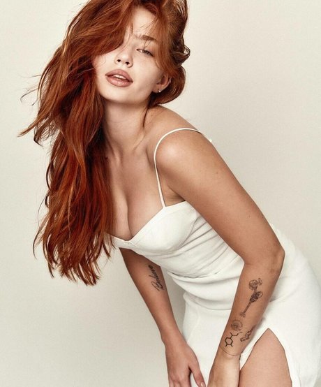 große titten zwerg onlyfans erwachsene nacktheit archiv