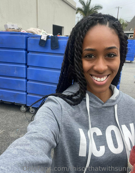 heißeste ladyboy-onlyfans kostenlose akt fotos