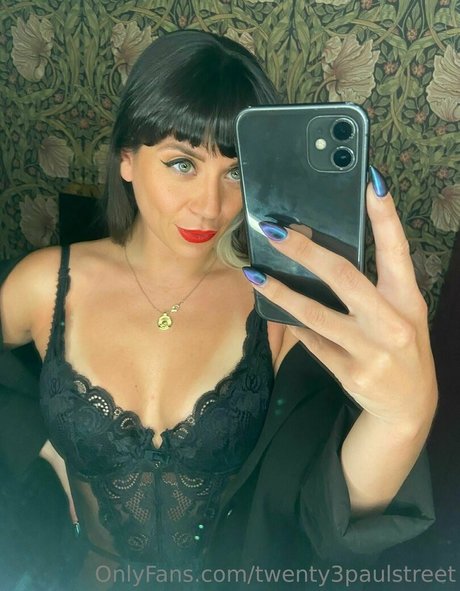 japanische solo-onlyfans heiße nackte fotos