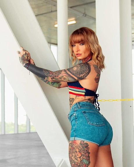 muskel nackt onlyfans top sexy bilder