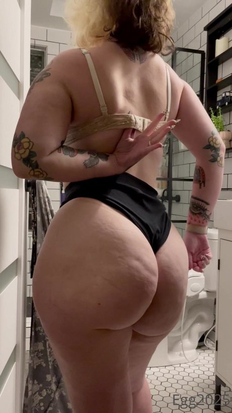 Egg2025 kostenlose hübsche archiv