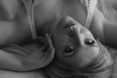 haarige latina-onlyfans schöne top bild