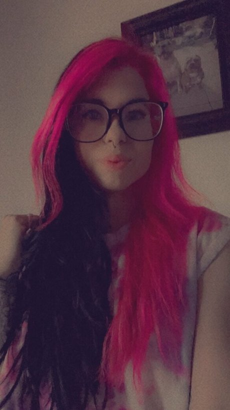 EGirl Slut kostenlose schöne galerien