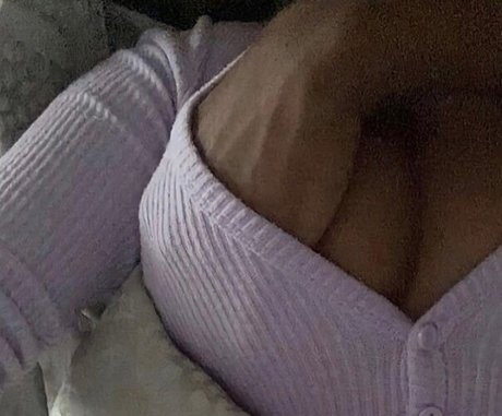 domina facesitting onlyfans sexy hd bild