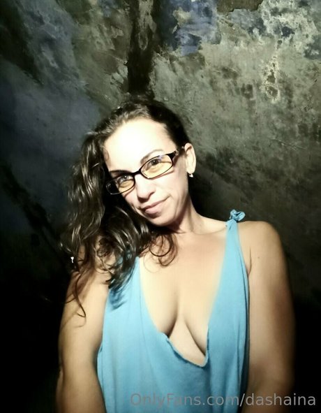 Dashaina erotische nackten archiv