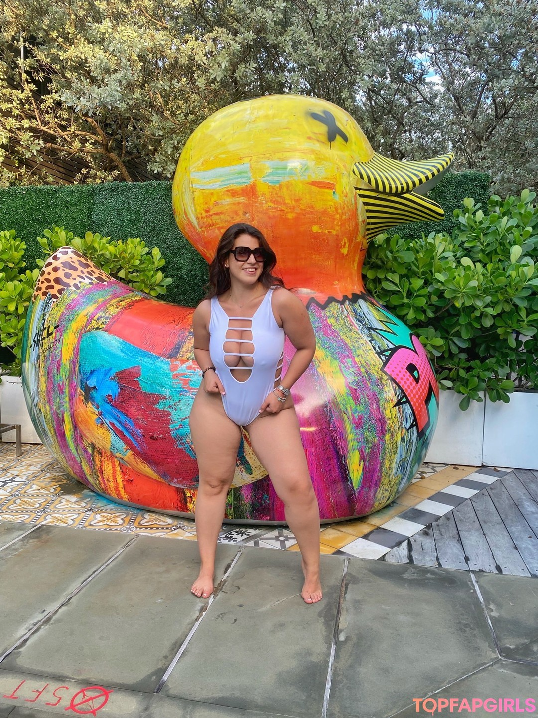 heißeste zwerg-onlyfans erotische perfekte foto