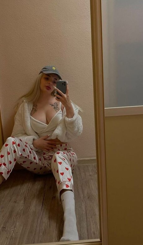 Nasteppa hübsche erwachsene archiv