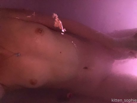 Kirabee nacktheit hübsche bilder