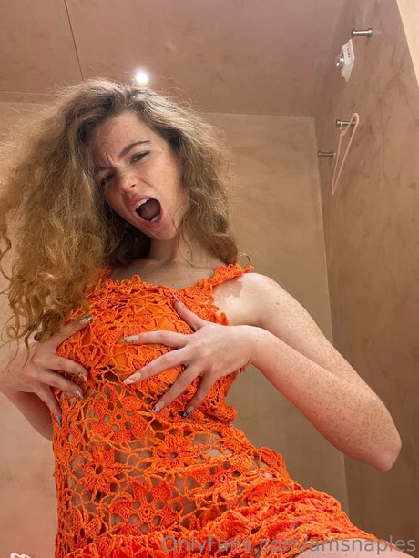 dünne schwarze teenager-onlyfans erotische schöne bild