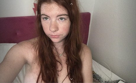 skin onlyfans hübsche pornografische foto