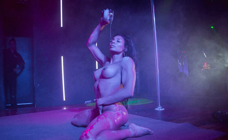 Shar Zayn hd nackten bilder