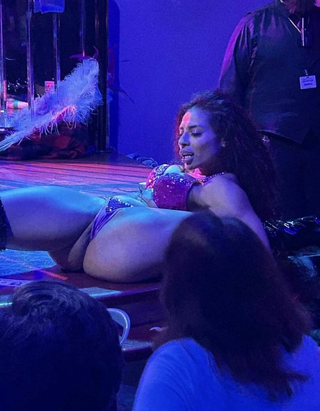 milf-lehrerin onlyfans erotische porno foto