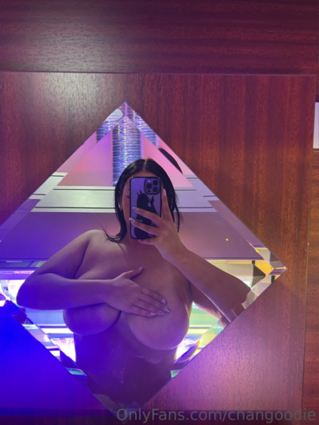 Changoodie hübsche porno fotos