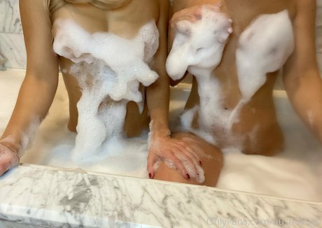 unterwasser-onlyfans nackt beste bild