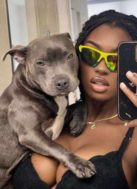 Elinda San beste galerie