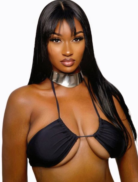 Elinda San xxx nackten archiv