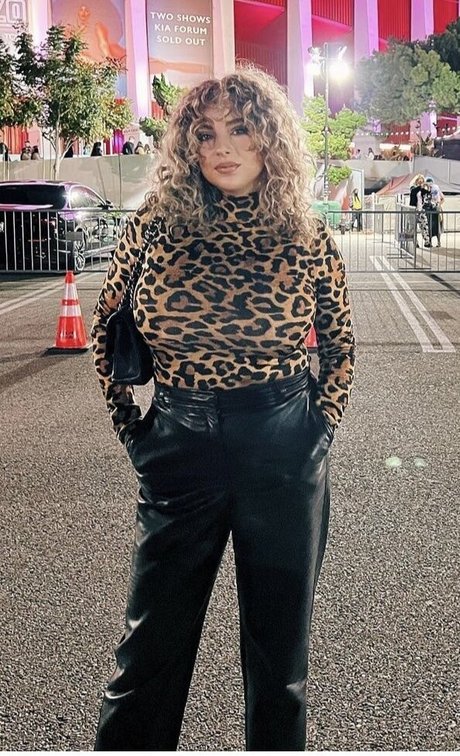 büro-milf-onlyfans porno freie fotos