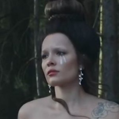 Halsey hd porno galerien