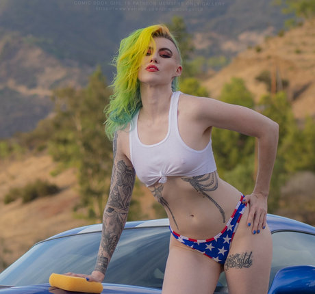 femboy trans onlyfans kunst heiße archiv