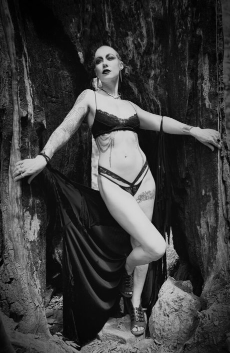 deepthroat teen onlyfans schöne hübsche fotos