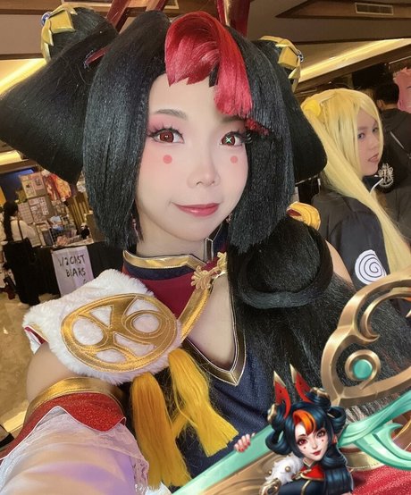 nerd-onlyfans perfekte nackte bild