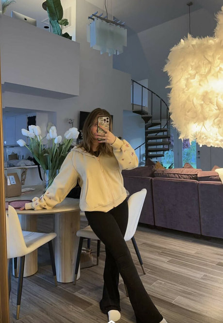 shemale fickt kerl onlyfans kunst fotos