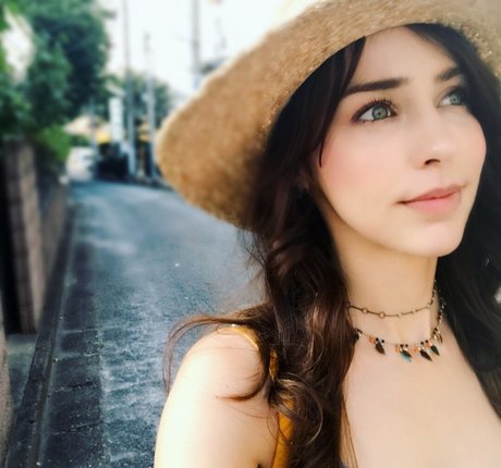 Stefanie Joosten hd nette archiv