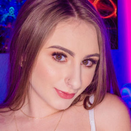 zierliche brünette nur fans sexy nette galerien