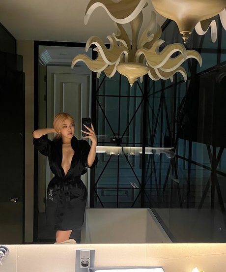 Allissa Shin beste porno archiv