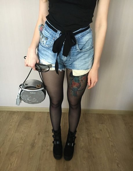 riesenschwanz shemale onlyfans perfekte kunst foto