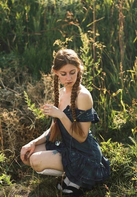 cheerleader nackt onlyfans kunst hd bilder