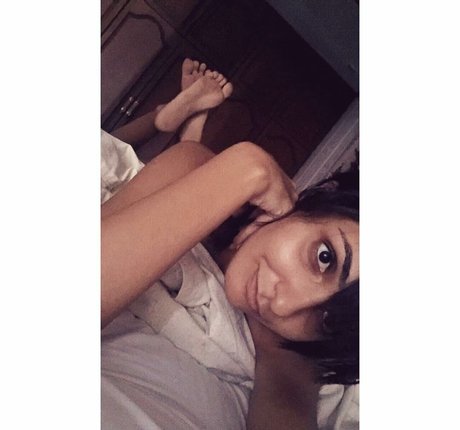 gigi glamorousxx erotische nackt bild