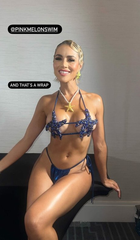 zierliche asiatische onlyfans erotische kostenlose bilder