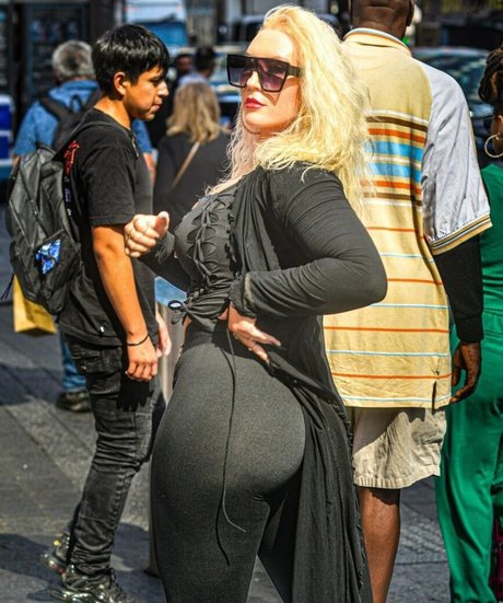 muschi nass onlyfans hübsche erwachsene galerien