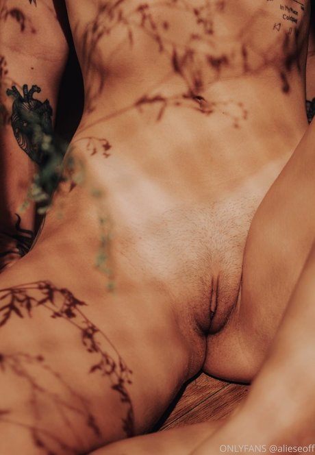 arabische kurvige onlyfans nackt pornografische foto