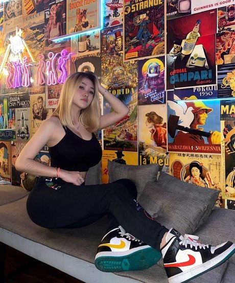 gummi-onlyfans kostenlose nackte bilder