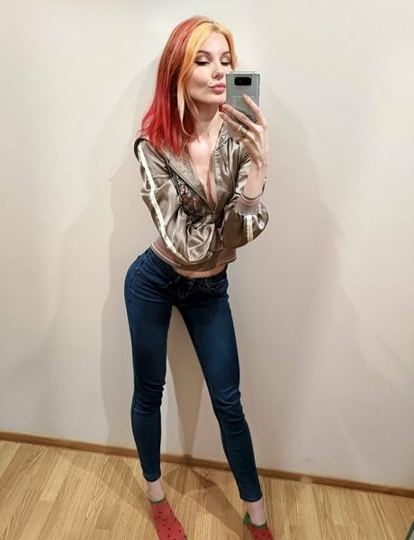 beliebte asiatische onlyfans porno perfekte fotos