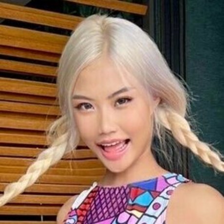 blondasian hübsche pornographische bilder