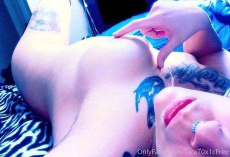 inkedshyvixen nackte galerien